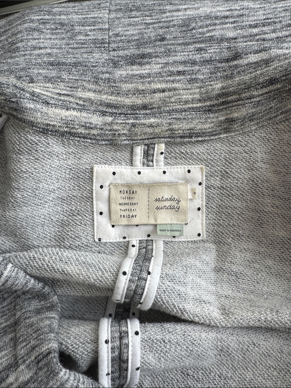 Open-Front Gray Cardigan - Picture 3 of 3